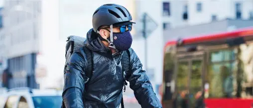 Masque anti pollen, une protection efficace pour les cyclistes allergiques