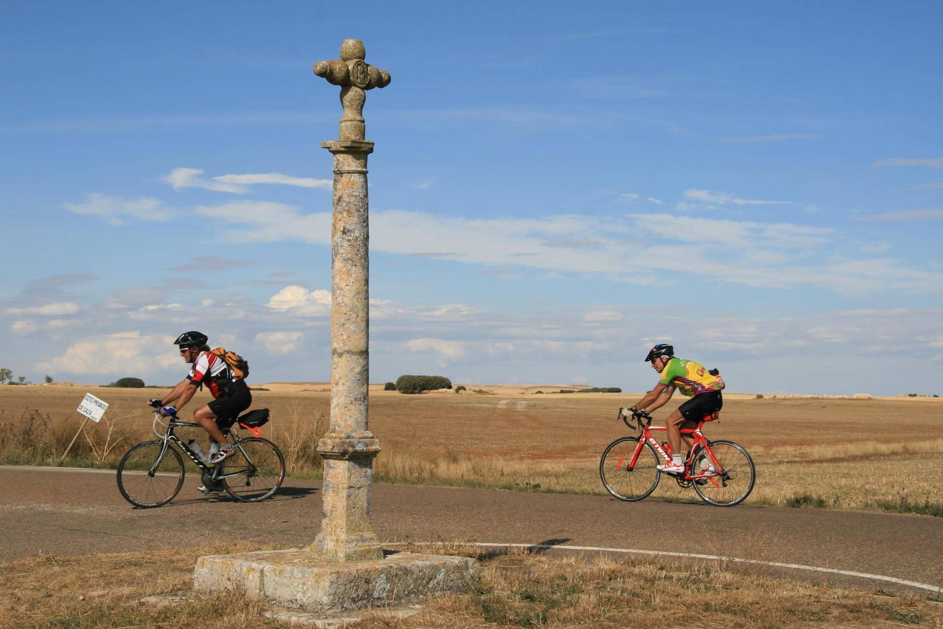 Compostelle à vélo préparer son voyage